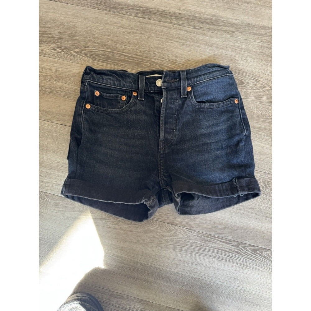 Levi’s Womens Size 24 Dark Denim Stretch High Waisted Cuffed Mom Jean Shorts